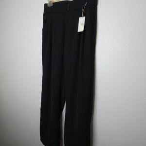 Sierra Darien Women's M NWT Black Dress Pants Straight Leg Elastic Waist